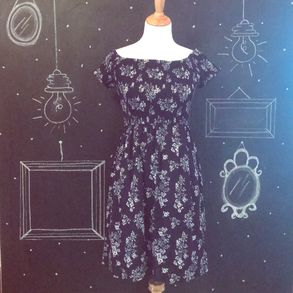 Iris Summer dress- 100% proceeds go to charity!